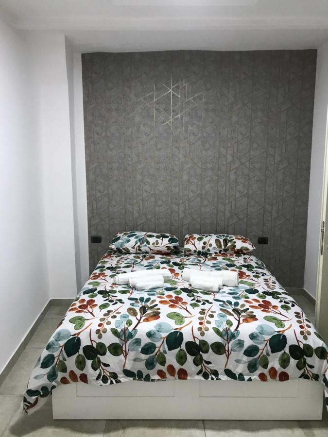 Nadyle House Hotel เนเปิลส์ ภายนอก รูปภาพ