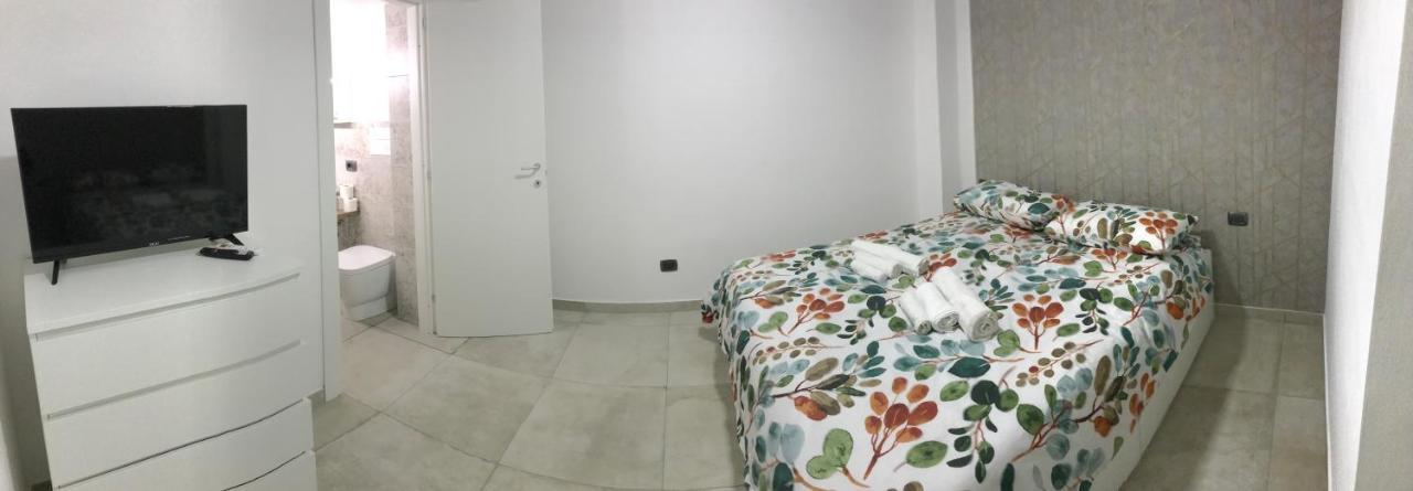 Nadyle House Hotel เนเปิลส์ ภายนอก รูปภาพ