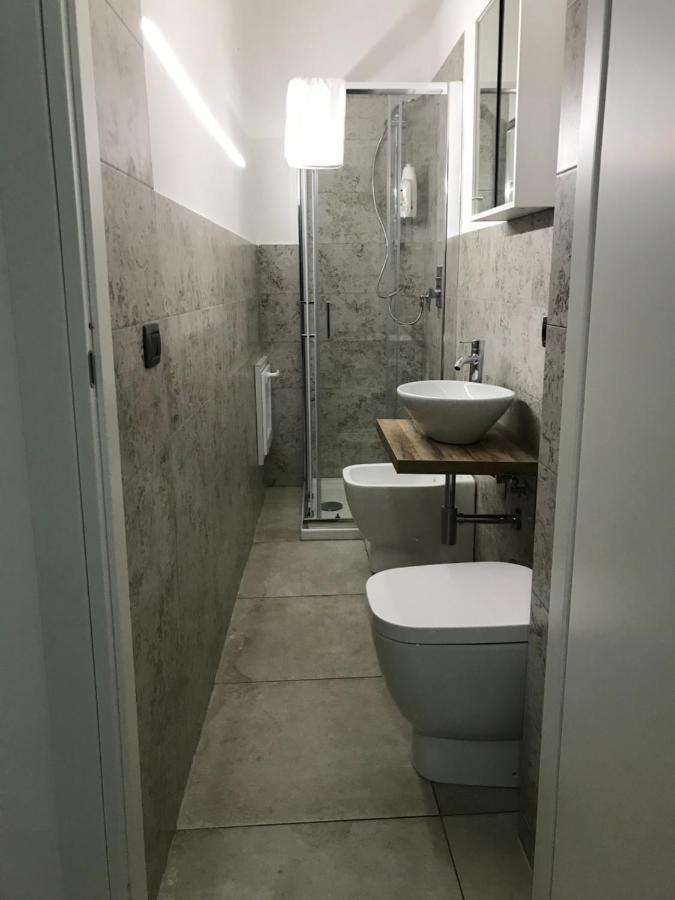 Nadyle House Hotel เนเปิลส์ ภายนอก รูปภาพ