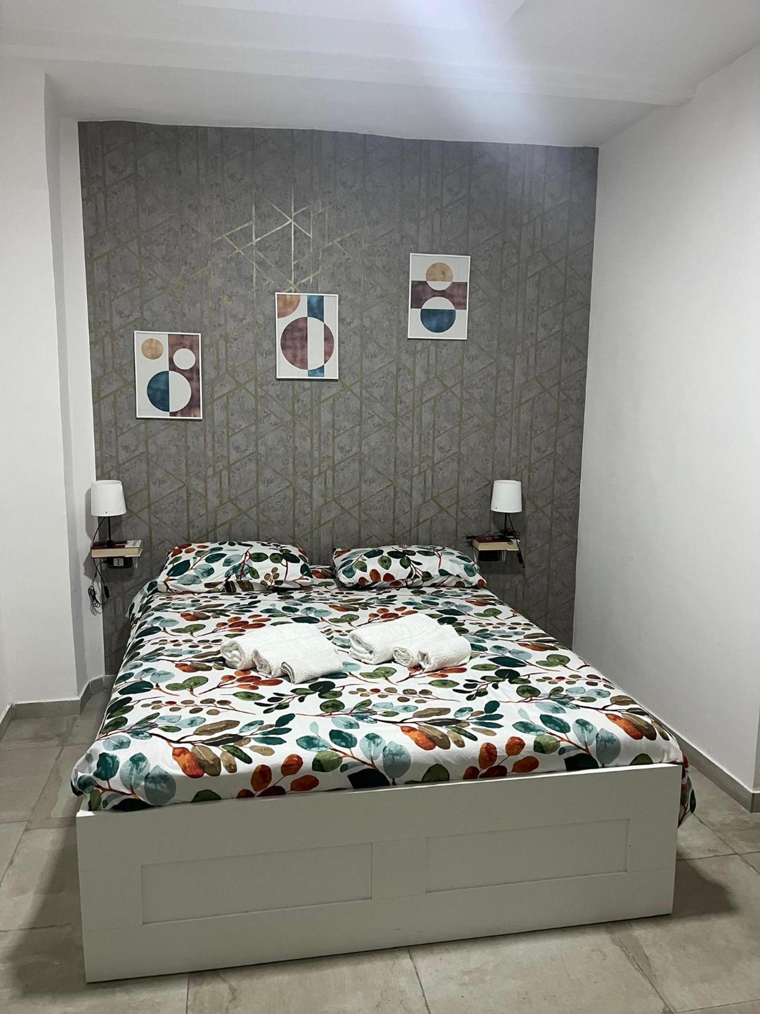 Nadyle House Hotel เนเปิลส์ ภายนอก รูปภาพ